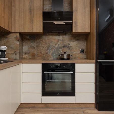 Apartment With Balcony & Parking Near Manufaktura Lodz By Renters Prestige Exterior foto